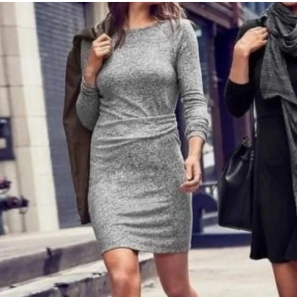 EUC Athleta Solitude Ruched Long Sleeve Knit Dress Gray Marled Size S